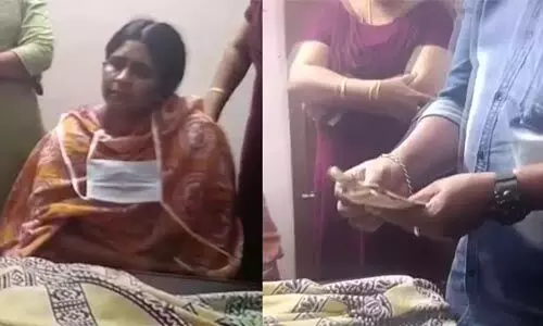 രോഗിയില് നിന്ന് കൈക്കൂലി വാങ്ങുന്നതിനിടെ വനിതാ ഡോക്ടര് പിടിയില് രോഗിയില് നിന്ന് കൈക്കൂലി വാങ്ങുന്നതിനിടെ വനിതാ ഡോക്ടര് പിടിയില്