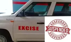 കുമളി ചെക്ക്‌പോസ്റ്റില്‍ പണപ്പിരിവ്: എക്‌സൈസ് ഉദ്യോഗസ്ഥര്‍ക്ക് സസ്‌പെന്‍ഷന്‍