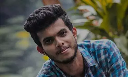 മാണി സി കാപ്പന് എംഎല്എയുടെ പേഴ്സനല് സ്റ്റാഫ് വാഹനാപകടത്തില് മരിച്ചു മാണി സി കാപ്പന് എംഎല്എയുടെ പേഴ്സനല് സ്റ്റാഫ് വാഹനാപകടത്തില് മരിച്ചു