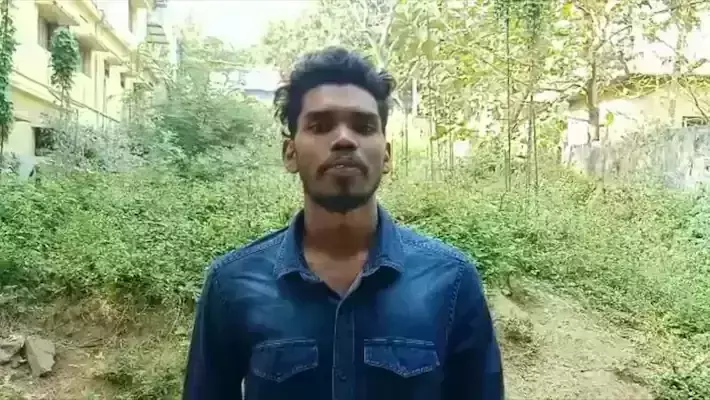 ഉന്തിയ പല്ലെന്ന കാരണം പറഞ്ഞ് പിഎസ്സി ബീറ്റ് ഫോറസ്റ്റ് ഓഫീസർ ജോലി നിഷേധിച്ചതായി ആദിവാസി യുവാവ് ഉന്തിയ പല്ലെന്ന കാരണം പറഞ്ഞ് പിഎസ്സി ബീറ്റ് ഫോറസ്റ്റ് ഓഫീസർ ജോലി നിഷേധിച്ചതായി ആദിവാസി യുവാവ്