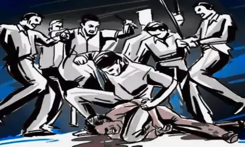 മതപരിവർത്തനമെന്ന് ആരോപണം; ക്രിസ്മസ് ആഘോഷത്തിന് നേരെ ഹിന്ദുത്വ ആക്രമണം