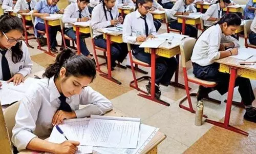 സിബിഎസ്ഇ 10, 12 ക്ലാസുകളിലെ പരീക്ഷാ തിയ്യതി പ്രഖ്യാപിച്ചു സിബിഎസ്ഇ 10, 12 ക്ലാസുകളിലെ പരീക്ഷാ തിയ്യതി പ്രഖ്യാപിച്ചു