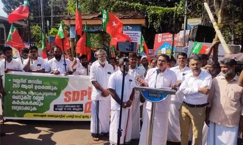 റബ്ബര് കര്ഷകരെ രക്ഷിക്കുക; സംസ്ഥാന വ്യാപക പ്രക്ഷോഭം സംഘടിപ്പിക്കും: റോയ് അറക്കല് റബ്ബര് കര്ഷകരെ രക്ഷിക്കുക; സംസ്ഥാന വ്യാപക പ്രക്ഷോഭം സംഘടിപ്പിക്കും: റോയ് അറക്കല്