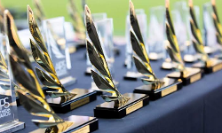 മലയാളി മാധ്യമപ്രവര്ത്തകരുടെ കൃതിക്ക് കേരള മീഡിയ അക്കാദമി പുരസ്കാരം മലയാളി മാധ്യമപ്രവര്ത്തകരുടെ കൃതിക്ക് കേരള മീഡിയ അക്കാദമി പുരസ്കാരം