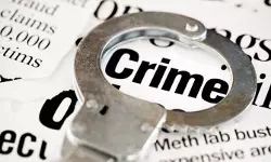 തിരുവനന്തപുരം പാറ്റൂരില് 4 യുവാക്കൾക്ക് വെട്ടേറ്റു തിരുവനന്തപുരം പാറ്റൂരില് 4 യുവാക്കൾക്ക് വെട്ടേറ്റു