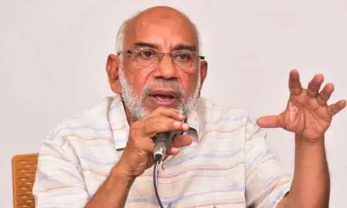 ഭക്ഷണത്തില് വിഭാഗീയത ഉണ്ടാക്കിയതിന്റെ മുഴുവന് ഉത്തരവാദിത്തവും വിദ്യാഭ്യാസ മന്ത്രിക്കും സര്ക്കാരിനും: കെ പി എ മജീദ് ഭക്ഷണത്തില് വിഭാഗീയത ഉണ്ടാക്കിയതിന്റെ മുഴുവന് ഉത്തരവാദിത്തവും വിദ്യാഭ്യാസ മന്ത്രിക്കും സര്ക്കാരിനും: കെ പി എ മജീദ്