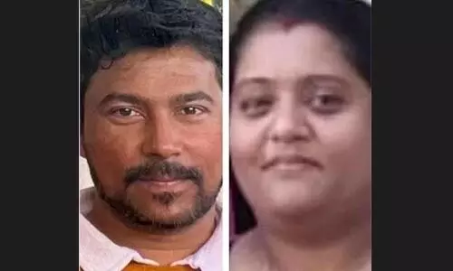 കൊച്ചിയില്‍ ഇരുചക്ര വാഹനങ്ങളില്‍ ലോറിയിടിച്ച് രണ്ടുപേര്‍ മരിച്ചു