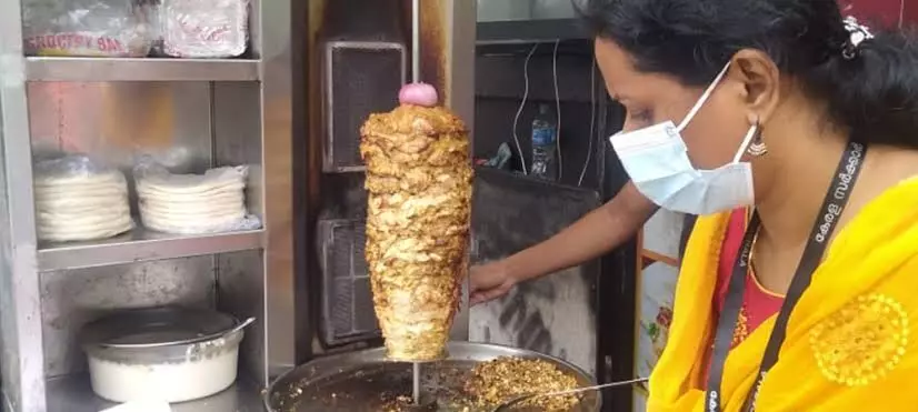 ഓപ്പറേഷൻ ഷവർമ്മ : തൃശൂരിൽ 58 സ്ഥാപനങ്ങൾക്കെതിരെ നടപടി