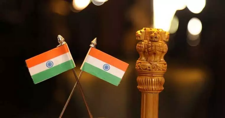 ഏറ്റുമുട്ടലിൽ കൊല്ലപ്പെട്ട സൈനികന്റെ മകൾക്ക് ജോലി ഏറ്റുമുട്ടലിൽ കൊല്ലപ്പെട്ട സൈനികന്റെ മകൾക്ക് ജോലി