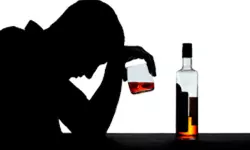 വഴിയിൽ വീണുകിട്ടിയ മദ്യം കഴിച്ച സംഭവം: ചികിത്സയിലായിരുന്ന അടിമാലി സ്വദേശി മരിച്ചു