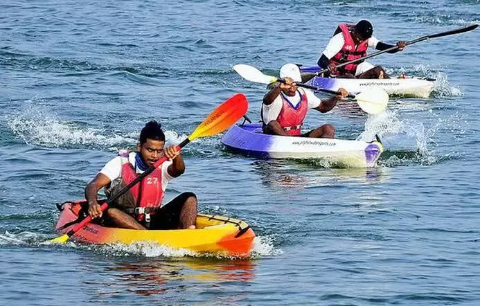 ബേപ്പൂർ ഇൻ്റർനാഷണൽ വാട്ടർ ഫെസ്റ്റ്: അവാർഡുകൾ പ്രഖ്യാപിച്ചു ബേപ്പൂർ ഇൻ്റർനാഷണൽ വാട്ടർ ഫെസ്റ്റ്: അവാർഡുകൾ പ്രഖ്യാപിച്ചു