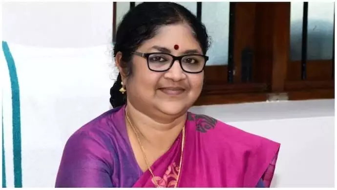 ആർത്തവാവധിയും പ്രസവാവധിയും എല്ലാ സർവകലാശാലകളിലും; ഉത്തരവിട്ട് ഉന്നത വിദ്യാഭ്യാസ വകുപ്പ് ആർത്തവാവധിയും പ്രസവാവധിയും എല്ലാ സർവകലാശാലകളിലും; ഉത്തരവിട്ട് ഉന്നത വിദ്യാഭ്യാസ വകുപ്പ്