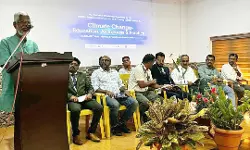 เดเดพเดฒเดพเดตเดธเตเดฅเดพ เดฎเดพเดฑเตเดฑเด: เดฆเตเดตเดฟเดฆเดฟเดจ เดฆเตเดถเตเดฏ เดถเดฟเดฒเตโเดชเดถเดพเดฒ เดเดพเดฒเดพเดตเดธเตเดฅเดพ เดฎเดพเดฑเตเดฑเด: เดฆเตเดตเดฟเดฆเดฟเดจ เดฆเตเดถเตเดฏ เดถเดฟเดฒเตโเดชเดถเดพเดฒ