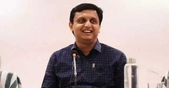 ടൂറിസ്റ്റ് കേന്ദ്രങ്ങളെ ഹൈക്കിങ് കേന്ദ്രങ്ങളാക്കി മാറ്റൽ പരിഗണനയിൽ - മന്ത്രി പി.എ മുഹമ്മദ് റിയാസ് ടൂറിസ്റ്റ് കേന്ദ്രങ്ങളെ ഹൈക്കിങ് കേന്ദ്രങ്ങളാക്കി മാറ്റൽ പരിഗണനയിൽ - മന്ത്രി പി.എ മുഹമ്മദ് റിയാസ്