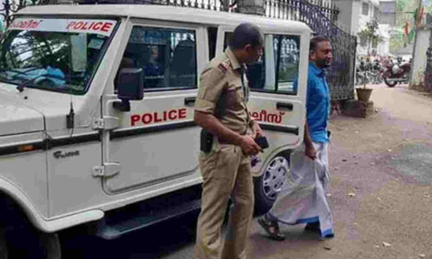 28 യൂത്ത് ലീഗ് പ്രവര്ത്തകര്ക്ക് ജാമ്യം; പി കെ ഫിറോസ് ജയിലില് തുടരും 28 യൂത്ത് ലീഗ് പ്രവര്ത്തകര്ക്ക് ജാമ്യം; പി കെ ഫിറോസ് ജയിലില് തുടരും
