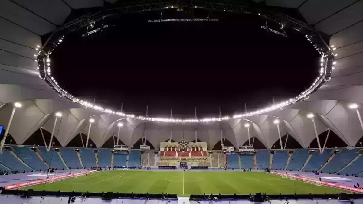 സന്തോഷ് ട്രോഫി സെമിയും ഫൈനലും റിയാദ് കിങ് ഫഹദ് ഇന്റര്‍നാഷണല്‍ സ്റ്റേഡിയത്തില്‍