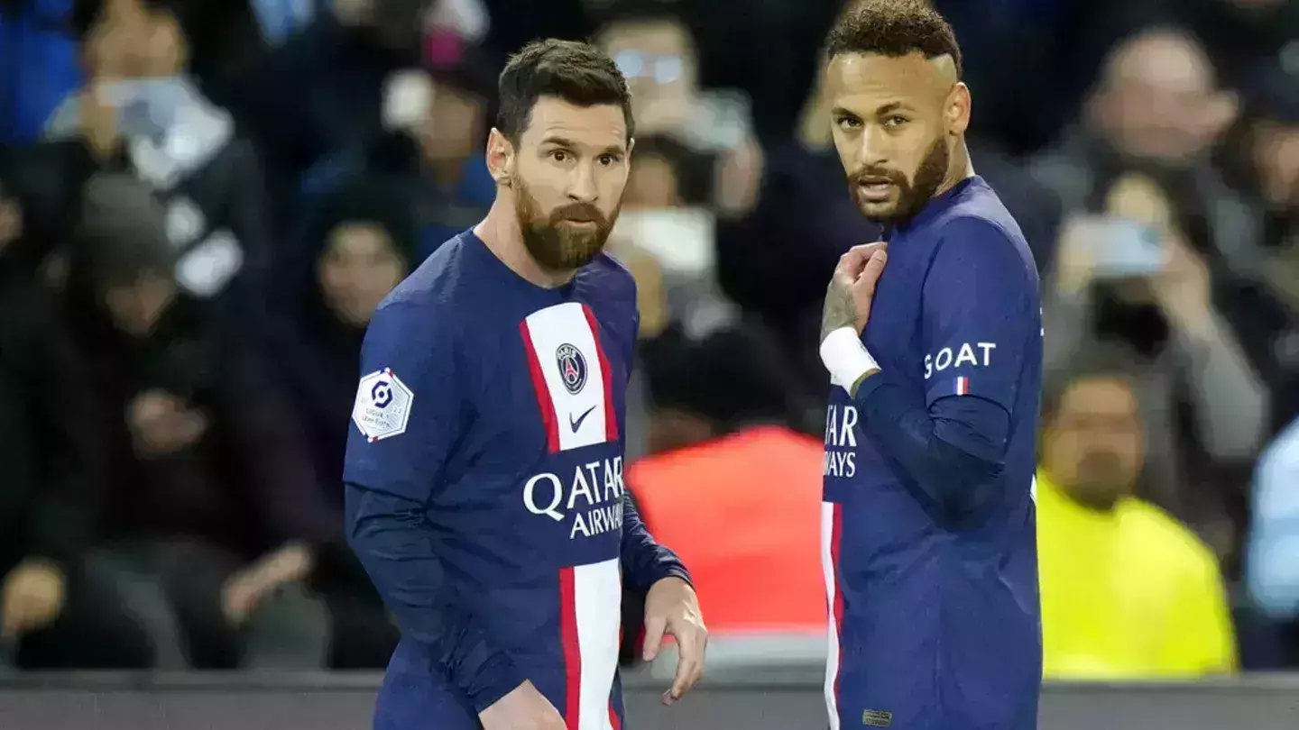 പിഎസ്ജിയുടെ നെഞ്ച് പിളര്ത്തി കിങ്സ്ലി കോമാന്; ചാംപ്യന്സ് ലീഗില് ബയേണിനോടും തോല്വി പിഎസ്ജിയുടെ നെഞ്ച് പിളര്ത്തി കിങ്സ്ലി കോമാന്; ചാംപ്യന്സ് ലീഗില് ബയേണിനോടും തോല്വി