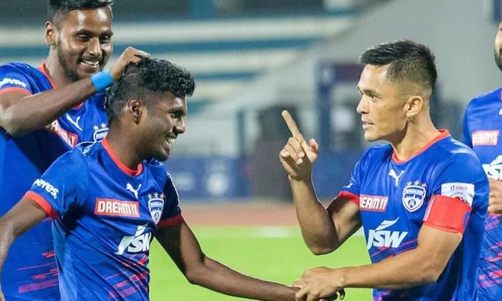 ഐഎസ്എല്; ഗോവന് പ്രതീക്ഷകളെ കാറ്റില് പറത്തി ബെംഗളൂരു; ഒഡീഷ പ്ലേ ഓഫില് ഐഎസ്എല്; ഗോവന് പ്രതീക്ഷകളെ കാറ്റില് പറത്തി ബെംഗളൂരു; ഒഡീഷ പ്ലേ ഓഫില്