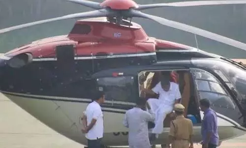 സര്ക്കാര് വീണ്ടും ഹെലികോപ്റ്റര് വാടകയ്ക്കെടുക്കുന്നു സര്ക്കാര് വീണ്ടും ഹെലികോപ്റ്റര് വാടകയ്ക്കെടുക്കുന്നു