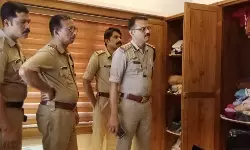 കണ്ണൂരില് വീട്ടില് കവര്ച്ച; 15 പവന് നഷ്ടമായി കണ്ണൂരില് വീട്ടില് കവര്ച്ച; 15 പവന് നഷ്ടമായി