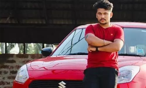 വനിതാ ടിടിഇയെ മര്ദ്ദിച്ച കേസ്; അര്ജുന് ആയങ്കിക്ക് ഉപാധികളോടെ ജാമ്യം വനിതാ ടിടിഇയെ മര്ദ്ദിച്ച കേസ്; അര്ജുന് ആയങ്കിക്ക് ഉപാധികളോടെ ജാമ്യം