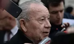 ഫ്രഞ്ച് ഫുട്ബോള് ഇതിഹാസം ജസ്റ്റ് ഫോണ്ടെയ്ന് അന്തരിച്ചു ഫ്രഞ്ച് ഫുട്ബോള് ഇതിഹാസം ജസ്റ്റ് ഫോണ്ടെയ്ന് അന്തരിച്ചു