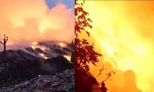 ബ്രഹ്മപുരം മാലിന്യപ്ലാന്റിലെ തീപ്പിടിത്തം; കനത്ത പുകയില് മുങ്ങി കൊച്ചി ബ്രഹ്മപുരം മാലിന്യപ്ലാന്റിലെ തീപ്പിടിത്തം; കനത്ത പുകയില് മുങ്ങി കൊച്ചി