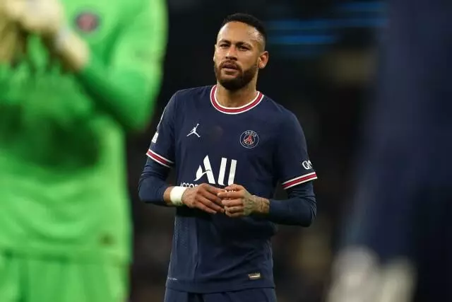 പിഎസ്ജിയുടെ ഈ സീസണില്‍ ഇനി നെയ്മറില്ല; നാല് മാസം പുറത്ത്