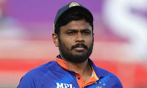 സഞ്ജുവില്ല; ഓസിസിനെതിരേ പകരക്കാരനെ വേണ്ടെന്ന് ബിസിസിഐ സഞ്ജുവില്ല; ഓസിസിനെതിരേ പകരക്കാരനെ വേണ്ടെന്ന് ബിസിസിഐ