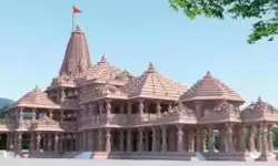 രാമക്ഷേത്രത്തിന്റെ നിര്മ്മാണം 70% പൂര്ത്തിയായി; ജനുവരിയില് വിഗ്രഹം സ്ഥാപിക്കും രാമക്ഷേത്രത്തിന്റെ നിര്മ്മാണം 70% പൂര്ത്തിയായി; ജനുവരിയില് വിഗ്രഹം സ്ഥാപിക്കും