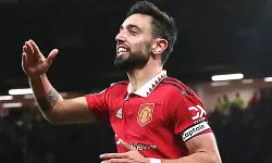 എഫ് എ കപ്പില്‍ ക്ലാസ്സിക്ക് തിരിച്ചുവരവുമായി യുനൈറ്റഡ്; ഇറ്റലിയില്‍ ഒഷിമെനിലൂടെ നപ്പോളി കുതിപ്പ് തുടരുന്നു