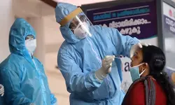 സംസ്ഥാനത്ത് കൊവിഡ് കേസുകള്‍ കൂടുന്നു; അതീവ ജാഗ്രത തുടരണമെന്ന് മുന്നറിയിപ്പ്