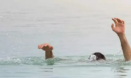 കണ്ണൂരില്‍ തോണി മറിഞ്ഞ് അപകടം;ഒരാളെ കാണാനില്ല