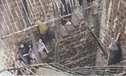രാമനവമി ആഘോഷത്തിനിടെ ക്ഷേത്രത്തിനുള്ളിലെ കിണര്‍ തകര്‍ന്നുവീണ് 8 പേര്‍ മരിച്ചു