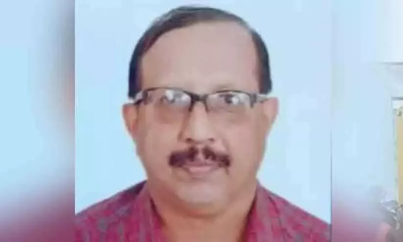 തലശ്ശേരി പുതിയ ബസ് സ്റ്റാന്ഡില് ബസ്സിടിച്ച് വഴിയാത്രികന് മരിച്ചു തലശ്ശേരി പുതിയ ബസ് സ്റ്റാന്ഡില് ബസ്സിടിച്ച് വഴിയാത്രികന് മരിച്ചു
