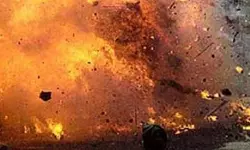 തലശ്ശേരിയില്‍ ബോംബ് നിര്‍മിക്കുന്നതിനിടെ സ്ഫോടനം; യുവാവിന്റെ കൈപ്പത്തികള്‍ അറ്റു