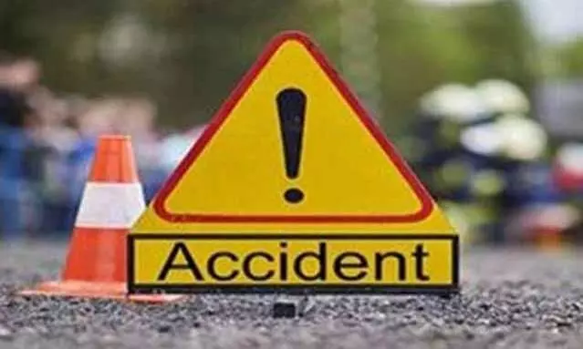വയനാട്ടില് കാറപകടത്തില് മൂന്ന് മരണം; മരിച്ചത് കണ്ണൂര്-കാസര്കോഡ് സ്വദേശികള് വയനാട്ടില് കാറപകടത്തില് മൂന്ന് മരണം; മരിച്ചത് കണ്ണൂര്-കാസര്കോഡ് സ്വദേശികള്