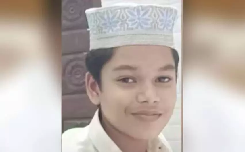 തൃശ്ശൂരില് വയറിളക്കം ബാധിച്ച് 13കാരന് മരിച്ചു; ഭക്ഷ്യവിഷ ബാധയെന്ന് സംശയം തൃശ്ശൂരില് വയറിളക്കം ബാധിച്ച് 13കാരന് മരിച്ചു; ഭക്ഷ്യവിഷ ബാധയെന്ന് സംശയം