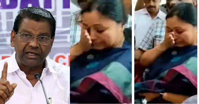 കരഞ്ഞത് ഗ്ലിസറിന് ഉപയോഗിച്ച്; മന്ത്രി വീണാ ജോര്ജിനെ അധിക്ഷേപിച്ച് തിരുവഞ്ചൂര് കരഞ്ഞത് ഗ്ലിസറിന് ഉപയോഗിച്ച്; മന്ത്രി വീണാ ജോര്ജിനെ അധിക്ഷേപിച്ച് തിരുവഞ്ചൂര്
