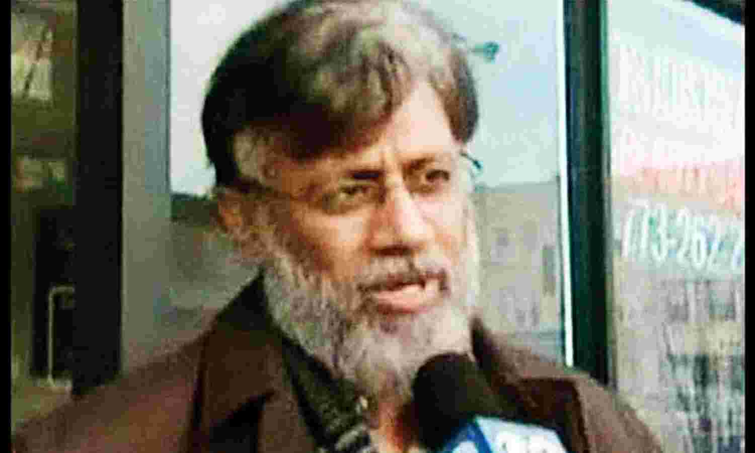 ഖുർആൻ, കടലാസ്, പേന; സെല്ലിൽ തഹാവൂർ റാണ ആവശ്യപ്പെട്ടത് ഇവ മൂന്നെണ്ണം ഖുർആൻ, കടലാസ്, പേന; സെല്ലിൽ തഹാവൂർ റാണ ആവശ്യപ്പെട്ടത് ഇവ മൂന്നെണ്ണം