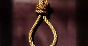 എസ്എസ്എല്സി പരീക്ഷയില് ഫുള് എ പ്ലസ് ലഭിച്ചിട്ടും വിദ്യാര്ഥിനി തൂങ്ങിമരിച്ചു എസ്എസ്എല്സി പരീക്ഷയില് ഫുള് എ പ്ലസ് ലഭിച്ചിട്ടും വിദ്യാര്ഥിനി തൂങ്ങിമരിച്ചു