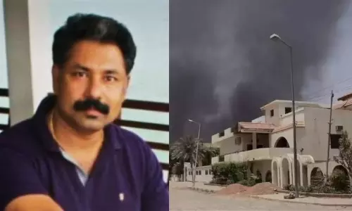 സുദാനില് വെടിയേറ്റുമരിച്ച കണ്ണൂര് സ്വദേശിയുടെ മൃതദേഹം വീട്ടിലെത്തിച്ചു സുദാനില് വെടിയേറ്റുമരിച്ച കണ്ണൂര് സ്വദേശിയുടെ മൃതദേഹം വീട്ടിലെത്തിച്ചു