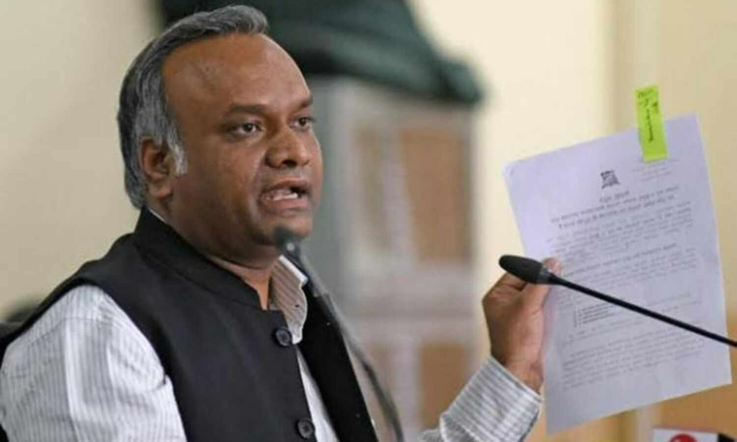 സമാധാനം തകര്ത്താല് ആര്എസ്എസിനെയും നിരോധിക്കും; അംഗീകരിക്കാത്തവര്ക്ക് പാകിസ്താനിലേക്ക് പോവാമെന്നും കര്ണാടക മന്ത്രി സമാധാനം തകര്ത്താല് ആര്എസ്എസിനെയും നിരോധിക്കും; അംഗീകരിക്കാത്തവര്ക്ക് പാകിസ്താനിലേക്ക് പോവാമെന്നും കര്ണാടക മന്ത്രി
