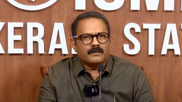 അനധികൃത സ്വത്ത് സമ്പാദനം: കെ എം ഷാജിക്കെതിരായ വിജിലന്സ് കേസിന് ഹൈക്കോടതി സ്റ്റേ അനധികൃത സ്വത്ത് സമ്പാദനം: കെ എം ഷാജിക്കെതിരായ വിജിലന്സ് കേസിന് ഹൈക്കോടതി സ്റ്റേ