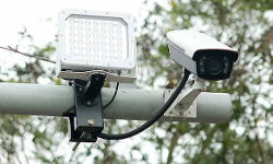 12 വയസില്‍ താഴെയുള്ള കുട്ടികളെ എഐ ക്യാമറയ്ക്ക് തിരിച്ചറിയാന്‍ കഴിയും; ജൂണ്‍ അഞ്ച് മുതല്‍ തന്നെ പിഴ ഈടാക്കും : മന്ത്രി