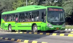 നിസ്‌ക്കരിക്കാന്‍ ബസ് നിര്‍ത്തി; ഉത്തര്‍പ്രദേശില്‍ രണ്ട് ബസ് ജീവനക്കാര്‍ക്ക് സസ്പന്‍ഷന്‍