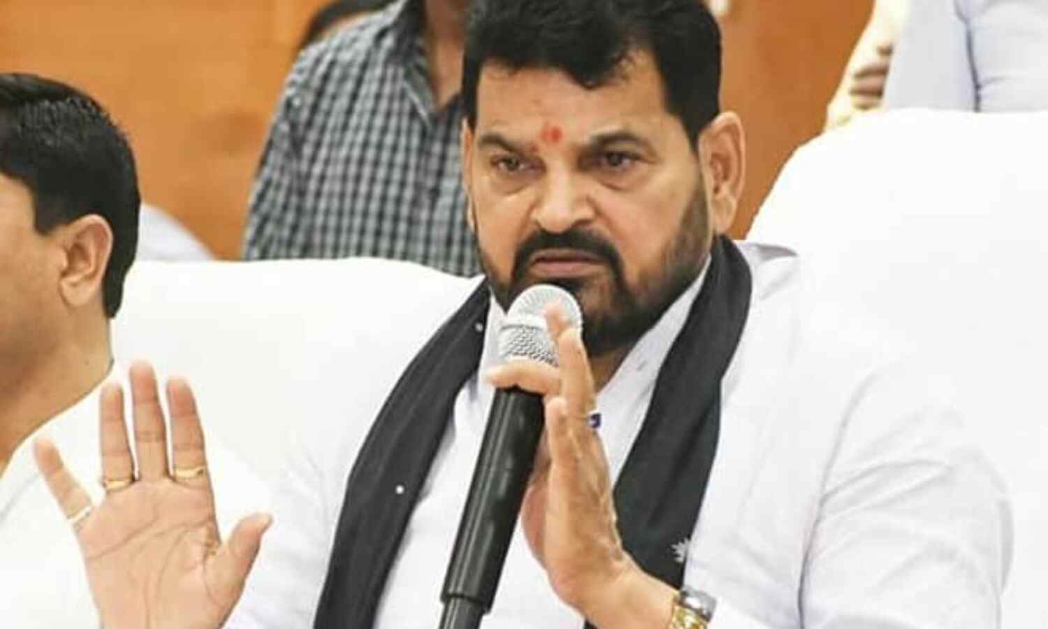 ബ്രിജ് ഭൂഷണ് വനിതാ താരങ്ങളെ ഉപദ്രവിക്കുന്നത് നേരില് കണ്ടിട്ടുണ്ട്: രാജ്യാന്തര റഫറി ബ്രിജ് ഭൂഷണ് വനിതാ താരങ്ങളെ ഉപദ്രവിക്കുന്നത് നേരില് കണ്ടിട്ടുണ്ട്: രാജ്യാന്തര റഫറി