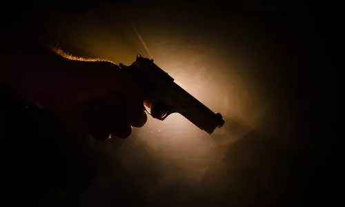 ഉത്തര്പ്രദേശില് ബിജെപി നേതാവ് വീട്ടിനുള്ളില് വെടിയേറ്റു മരിച്ച നിലയില് ഉത്തര്പ്രദേശില് ബിജെപി നേതാവ് വീട്ടിനുള്ളില് വെടിയേറ്റു മരിച്ച നിലയില്