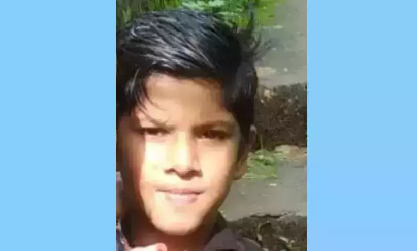 കോട്ടക്കലില് വിദ്യാര്ഥി മിന്നലേറ്റ് മരിച്ചു കോട്ടക്കലില് വിദ്യാര്ഥി മിന്നലേറ്റ് മരിച്ചു