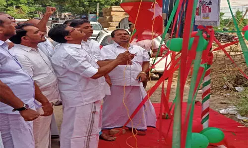 ജനാധിപത്യത്തിന്റെ വീണ്ടെടുപ്പിലൂടെ ഫാഷിസത്തെ അതിജീവിക്കണം: മൂവാറ്റുപുഴ അഷ്‌റഫ് മൗലവി